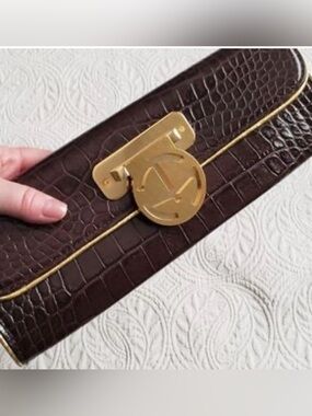 Vintage Samatha Thavasa Clutch Black with Gold Closure
